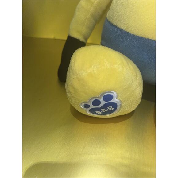 A Lot Of Two Build A Bear Minion Plushies and Two 5 Inch Mini Minion Plushies.‼️ - Picture 6 of 11